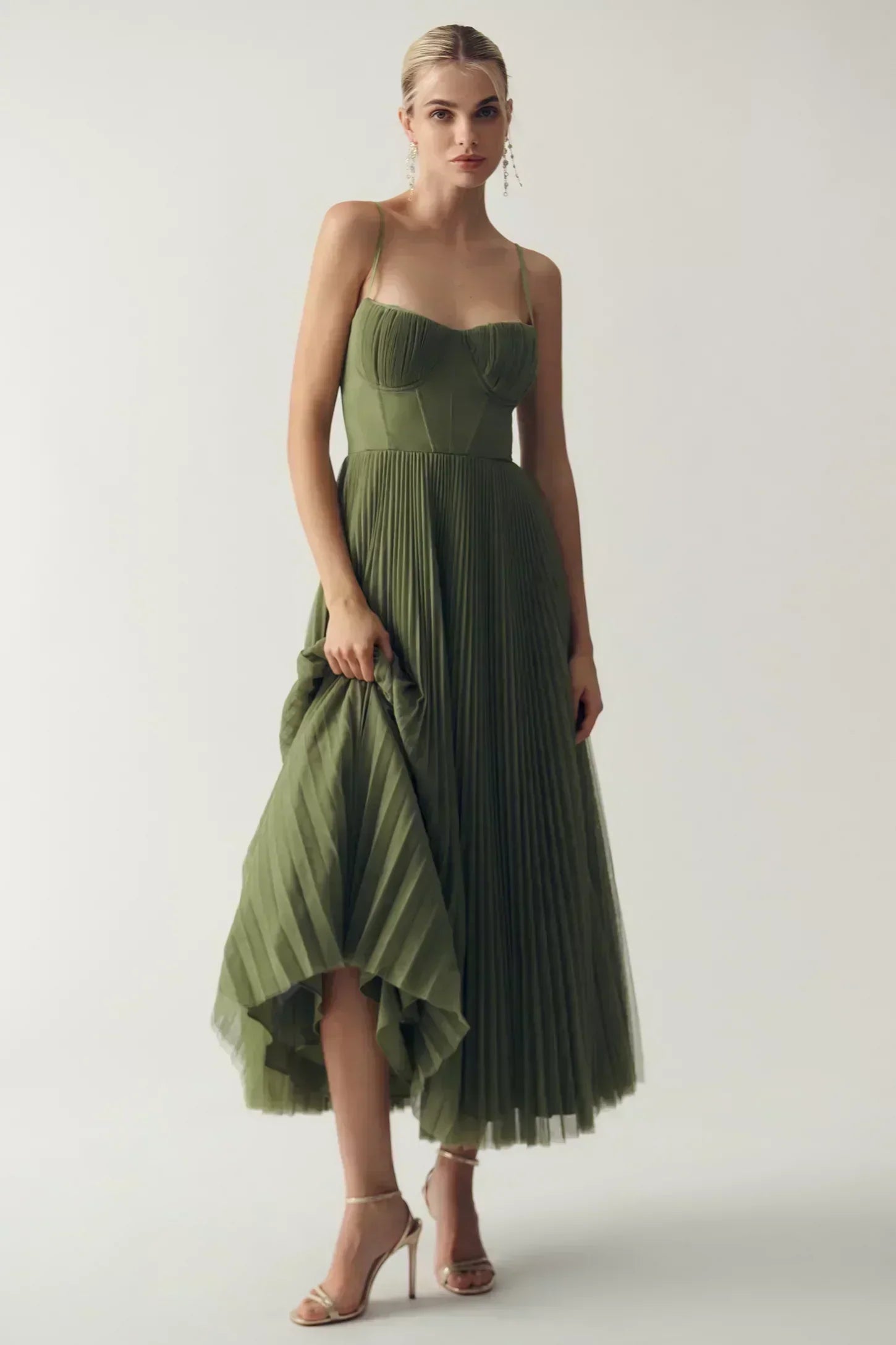 Women's Open Back Dress Modern Elegance | Sleeveless | Midi Length